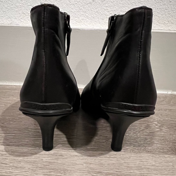 Prada chocolate brown leather boots. Size 37 - Picture 8 of 10
